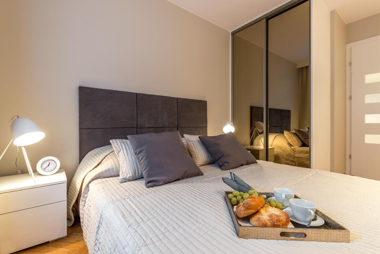 Chmielna 73 P&O Serviced Apartments Warschau Exterior foto